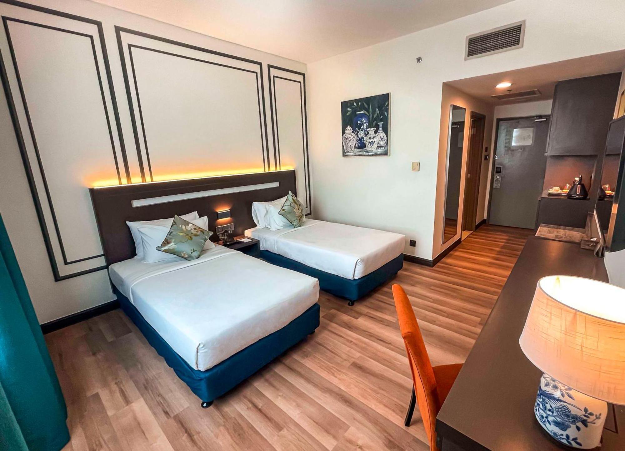 Premiere Hotel - Complimentary Shuttle To Klang Wholesale Market Exteriör bild