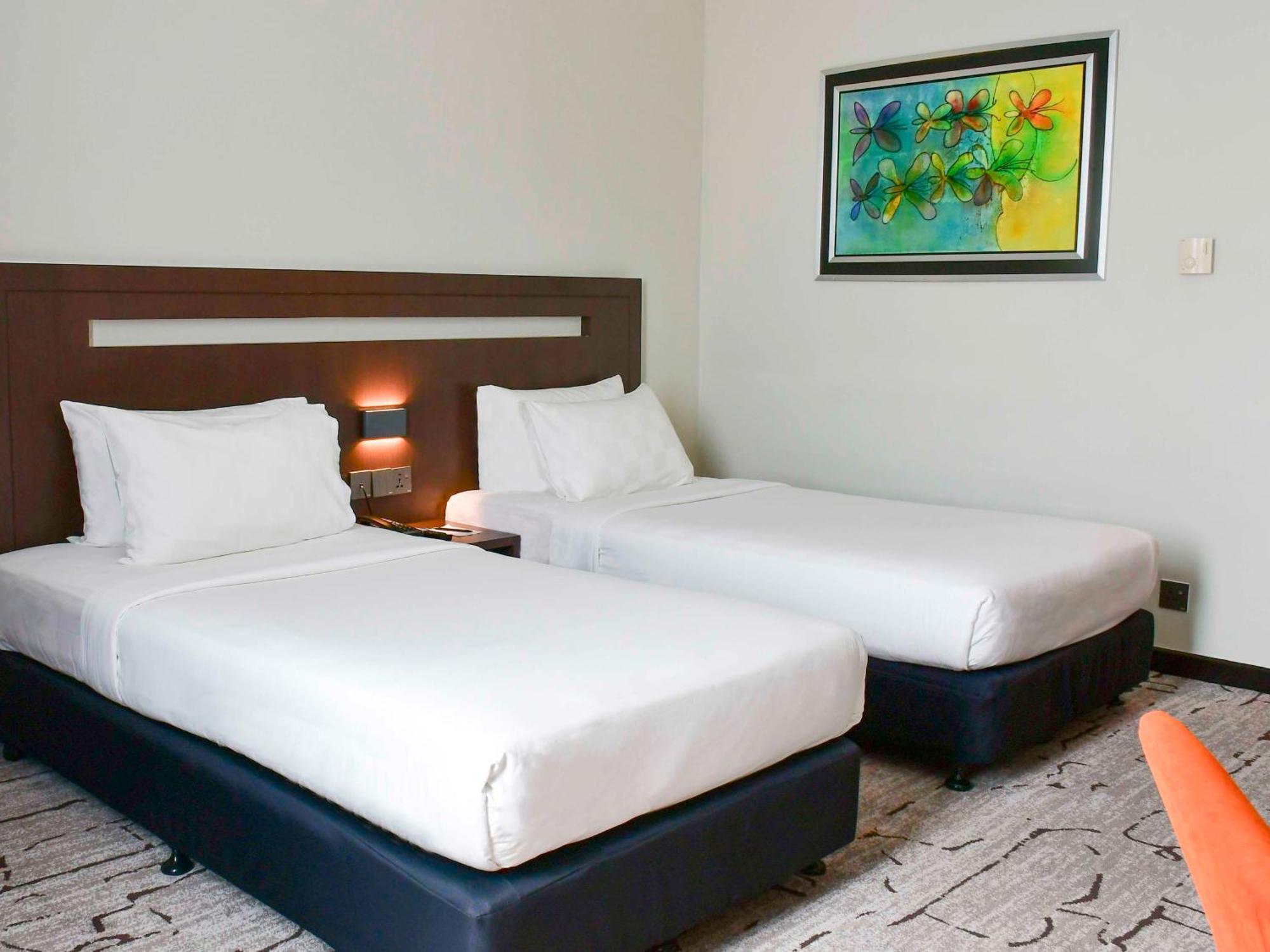 Premiere Hotel - Complimentary Shuttle To Klang Wholesale Market Exteriör bild