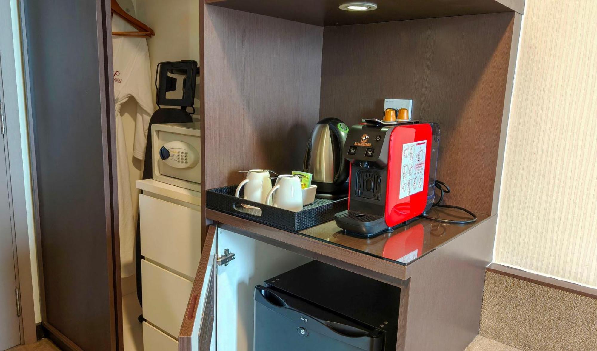 Premiere Hotel - Complimentary Shuttle To Klang Wholesale Market Exteriör bild